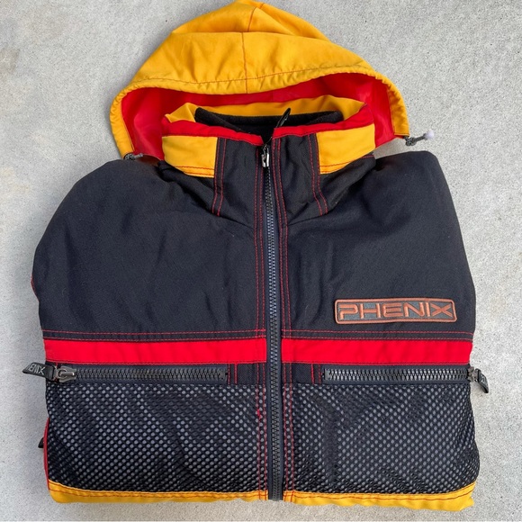 ⭐️ 5/$50 - Phenix yellow and black winter jacket - size M - Picture 8 of 8